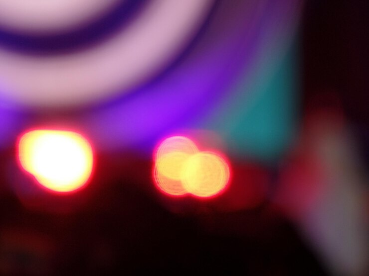 Foto imagen desfocada de luces iluminadas