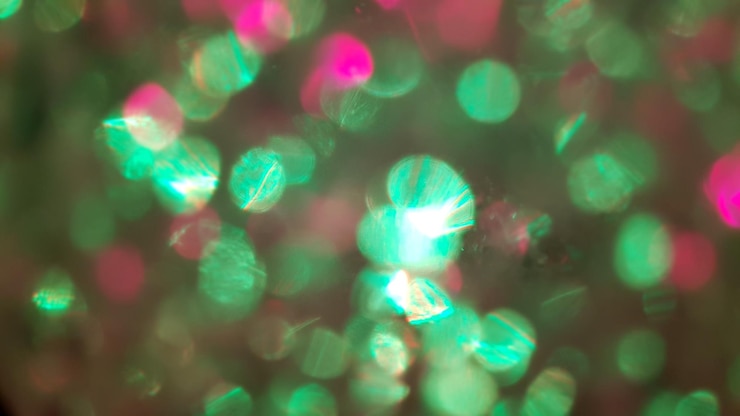 Foto imagen desfocada de luces iluminadas