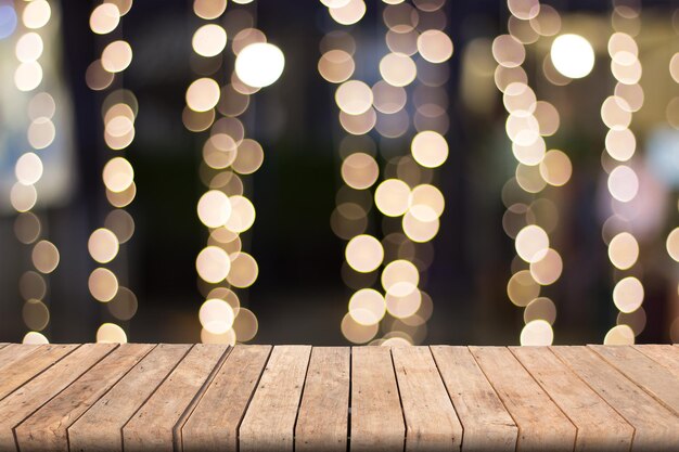 Imagen desfocada de luces iluminadas