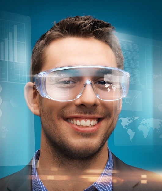 imagen de hombre de negocios guapo con gafas digitales