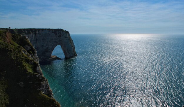 Foto imagen del mar de etretat, francia