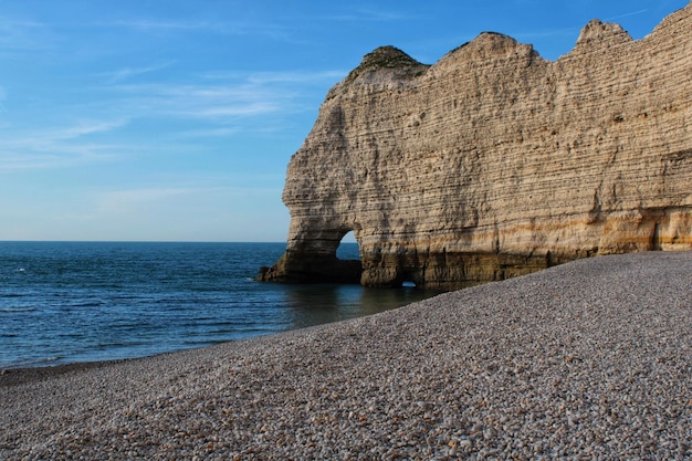 Foto imagen del mar de etretat, francia