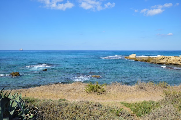 Imagen del mar con horizonte