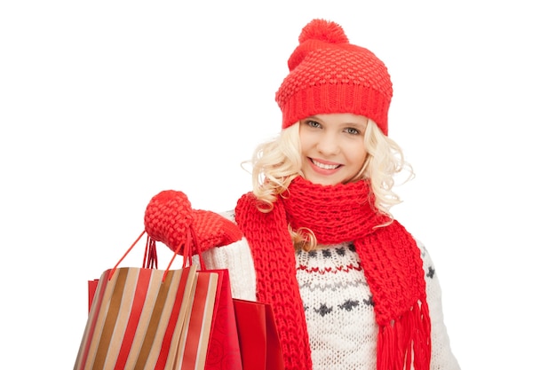 imagen de mujer encantadora con bolsas de la compra