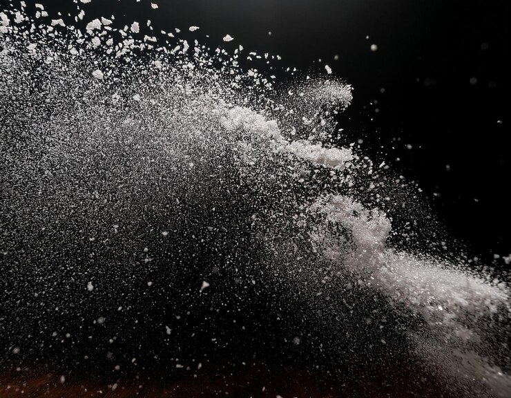 una imagen de una salpicadura de agua que tiene la palabra salpicaduras en él