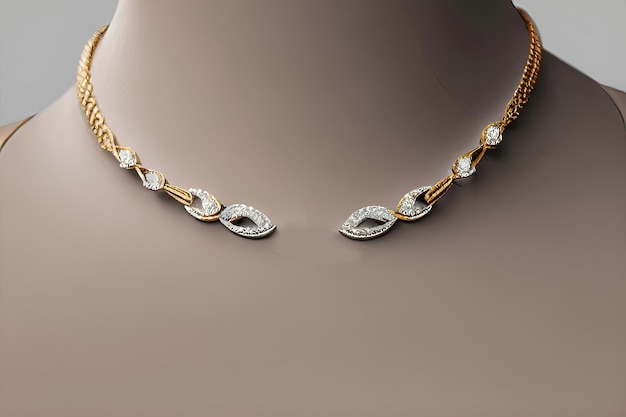 Impresionante collar de gemas en oro blanco