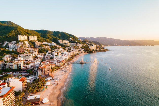 Foto impresionante vista del muelle de puerto vallarta