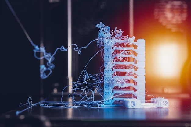 Impresora 3D PLA filamento extrusora optimización de temperatura error de impresión falla de temperatura del cabezal