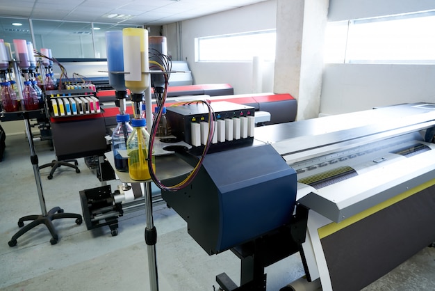 Impresora de papel de transferencia para industria textil.