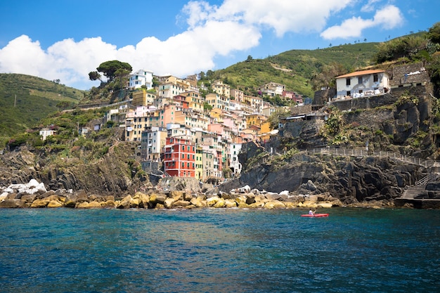 In der Region Cinque Terre ist Rio Maggiore aufgrund der V-Form der Landhäuser eine der schönsten Städte