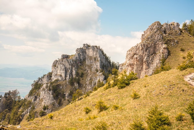 Increíble naturaleza de Eslovaquia trekking en las montañas Tiempo libre estilo de vida saludable