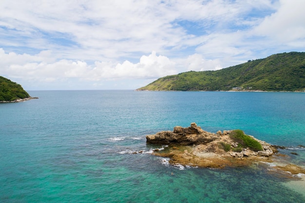 Increíble paisaje natural vista del paisaje del hermoso mar tropical