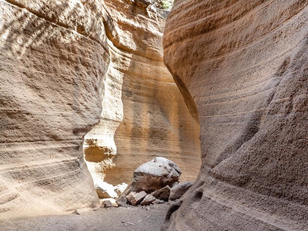 Incrível canyon laranja chamado Barranco de las vacas localizado em Gran Canaria Espanha