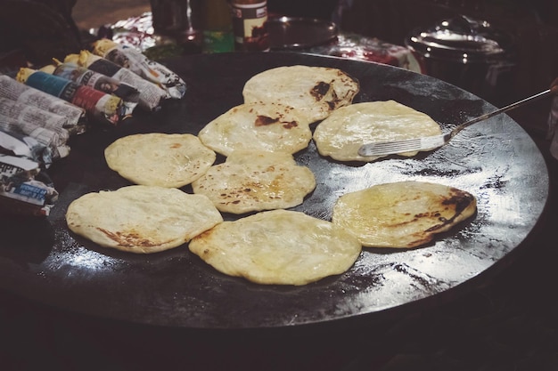 India panqueque Roti cocinar