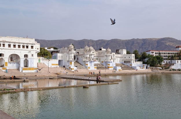 Indien Rajasthan Pushkar Pilger am heiligen See