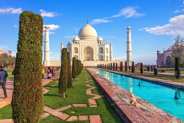 Indisches Weltwunder - Taj Mahal Mausoleum in Agra.