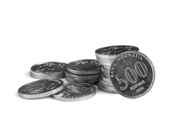Indonesische 500-Rupiah-Münze isoliert auf weißem Hintergrund