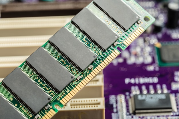 Industria de chips, tecnología y electrónica