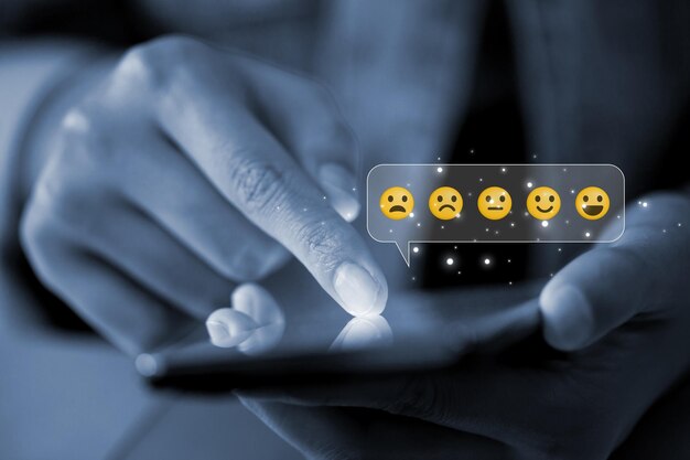 Infografías e iconos Formulario de evaluación de satisfacción del cliente en el teléfono en línea