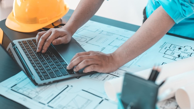 Ingeniero o arquitecto