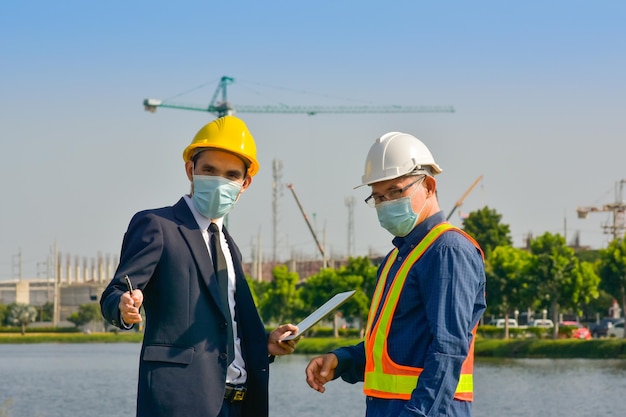 Ingenieurservice vor Ort Inspektion im Hausbau