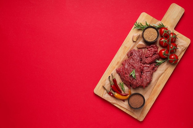 Ingrediente para cocinar carne molida de carne a la parrilla