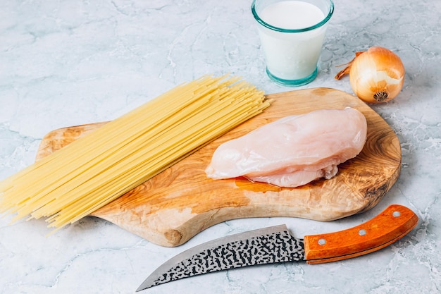 Ingredientes crudos para la pasta cremosa