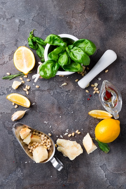 Ingredientes do molho pesto