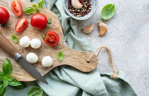 Ingredientes de la ensalada de caprese Alimentos saludables