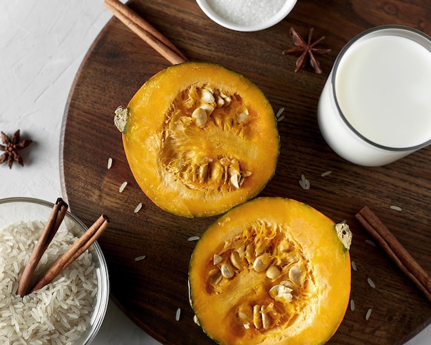 Ingredientes para hacer papilla de calabaza con arroz y leche Lay Flat