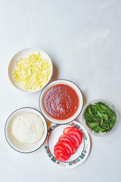 Foto ingredientes para pizza casera