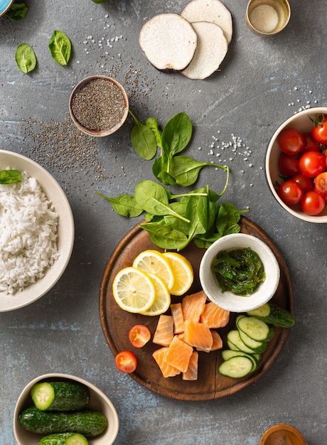 Ingredientes para la preparación poke bowl