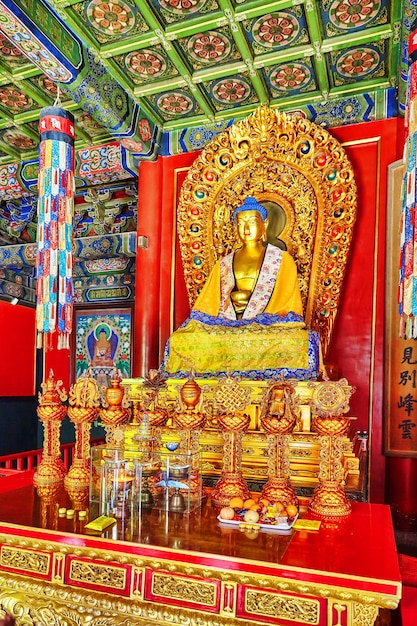 Innenansicht des Yonghegong Lama Temple.Beijing