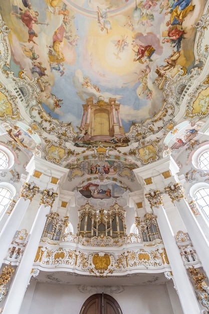 Innenraum der Wallfahrtskirche Deutschland