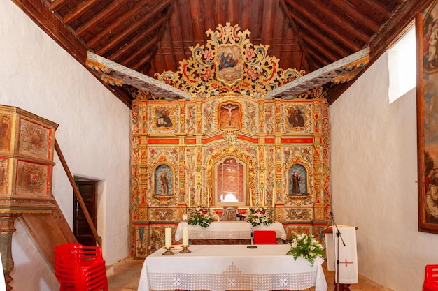 Innenraum einer Kirche in der Altstadt von Agua de Bueyes, Fuerteventura