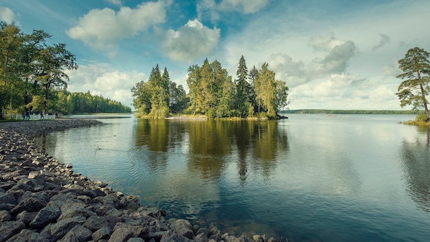 Insel im Finnischen Meerbusen im Naturpark Monrepo bei Wyborg