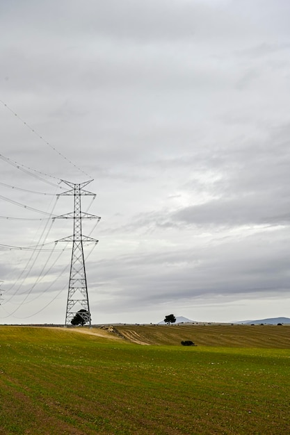 Instalación y montaje de torres eléctricas de gran altura