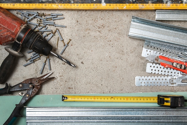 Foto instrumentos para a construção de paredes de gesso cartonado