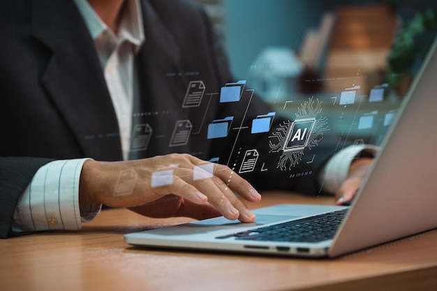 La inteligencia artificial (IA) es utilizada por los empresarios en sistemas de gestión de documentos, bases de datos de documentación en línea y sistemas de almacenamiento de archivos digitales o tecnología de base de datos de mantenimiento de registros de software.
