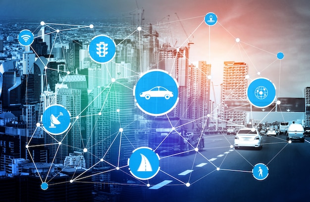 Intelligentes Transporttechnologiekonzept für den zukünftigen Autoverkehr auf der Straße