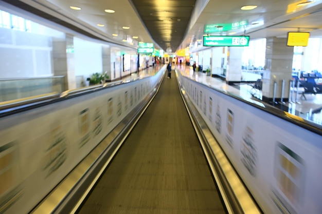 interior del aeropuerto, transporte de la sala de negocios.