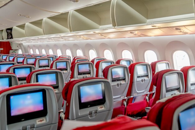 Interior de la cabina del avión