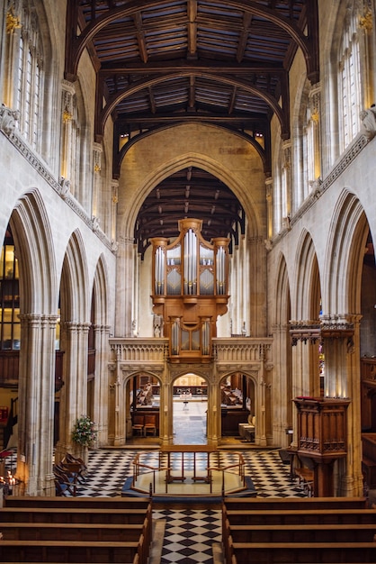 El interior de la catedral