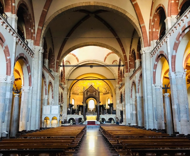 Foto el interior de la catedral