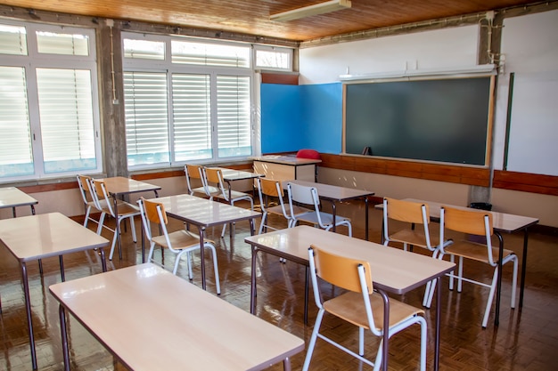 Foto interior da escola primária