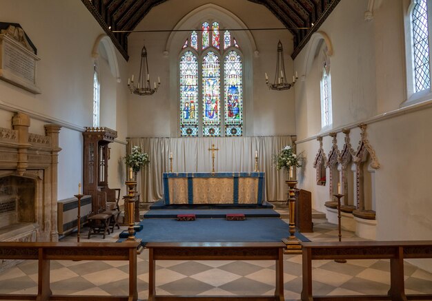 Interior da Igreja de Santa Maria a Virgem na aldeia de Hambleden