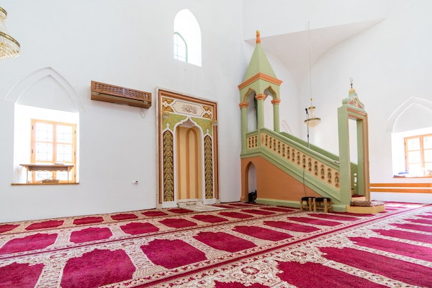 Interior da mesquita