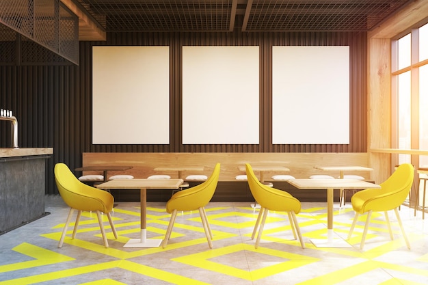 Interior do café com um padrão de piso geométrico, cadeiras amarelas brilhantes e três cartazes verticais pendurados na parede. renderização 3D, maquete, imagem enfraquecida