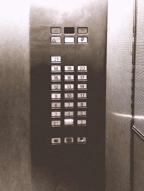 Interior do elevador