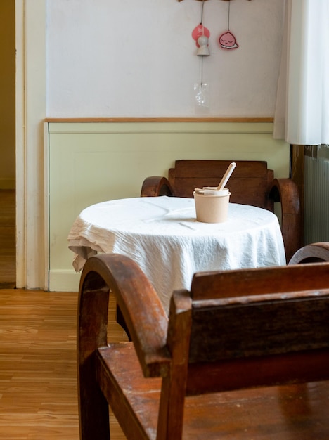 interior de una habitación de hotel